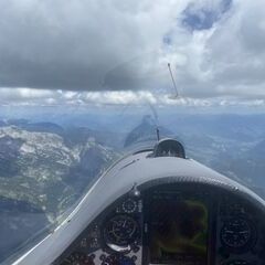 Flugwegposition um 13:31:14: Aufgenommen in der Nähe von Gemeinde Grundlsee, 8993, Österreich in 2659 Meter